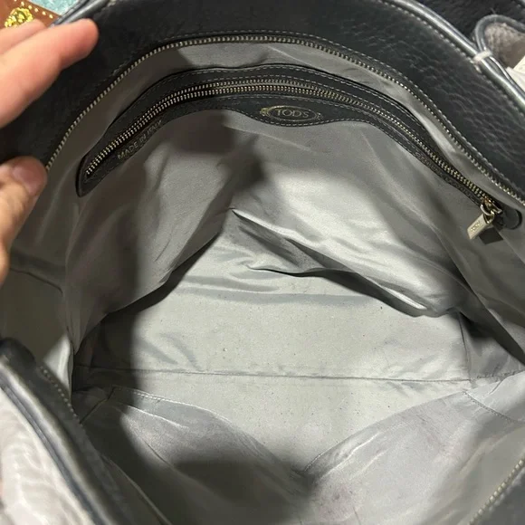 Tods Leather Bag - Picture 2 of 7